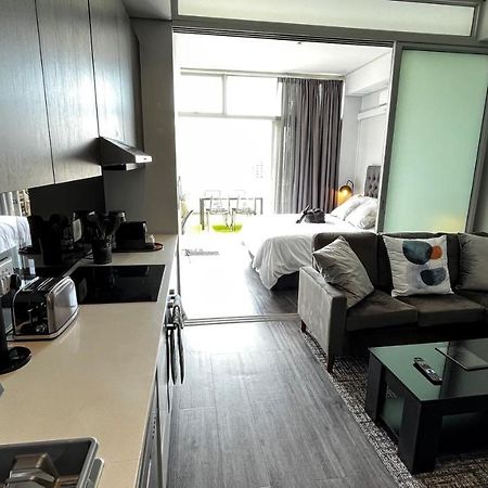 Modern Luxury Studio With Breathtaking City Views - No Load Shedding Кейптаун Экстерьер фото