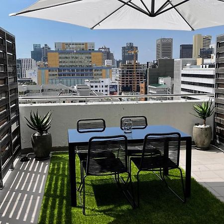 Modern Luxury Studio With Breathtaking City Views - No Load Shedding Кейптаун Экстерьер фото