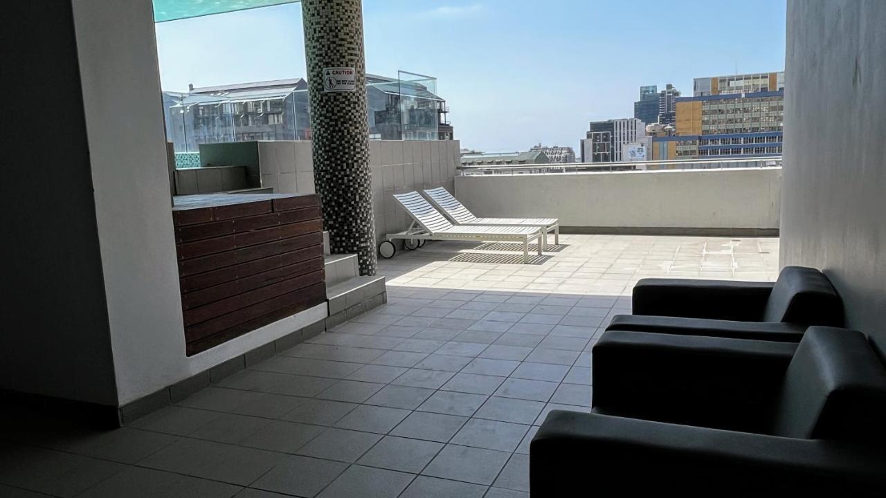 Modern Luxury Studio With Breathtaking City Views - No Load Shedding Кейптаун Экстерьер фото