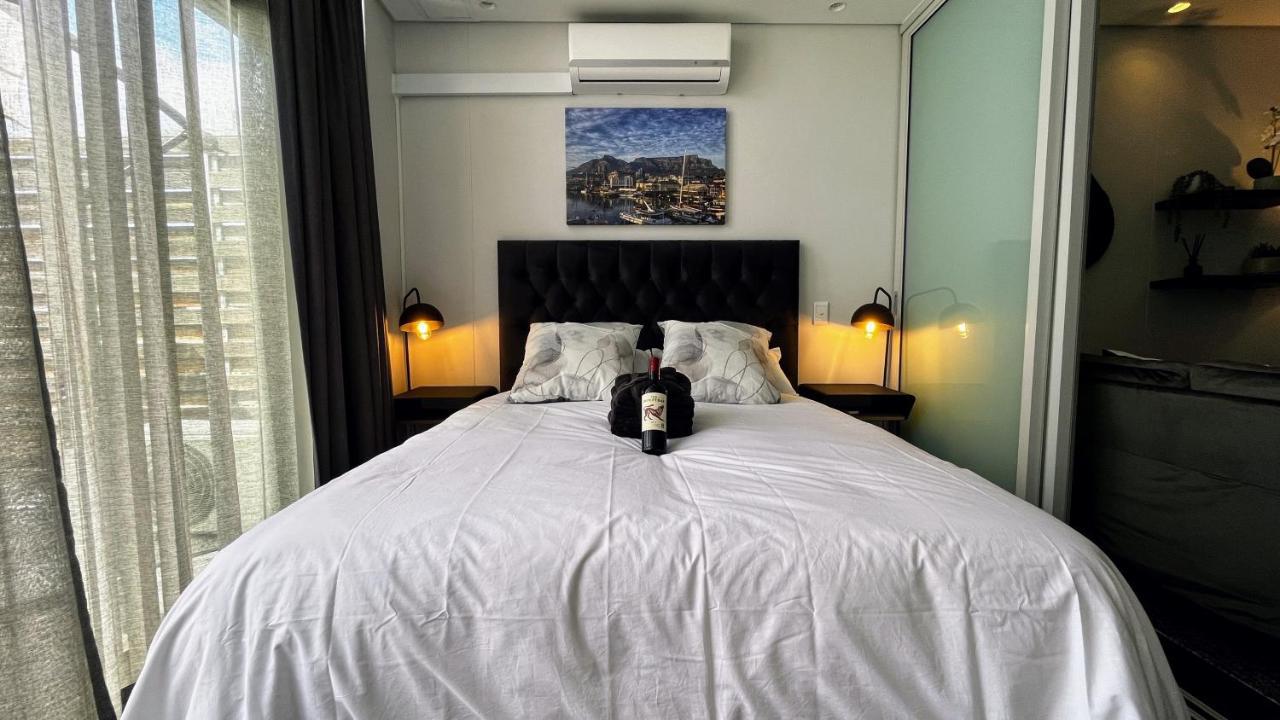 Modern Luxury Studio With Breathtaking City Views - No Load Shedding Кейптаун Экстерьер фото