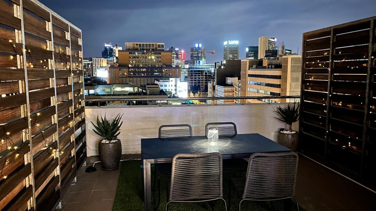Modern Luxury Studio With Breathtaking City Views - No Load Shedding Кейптаун Экстерьер фото