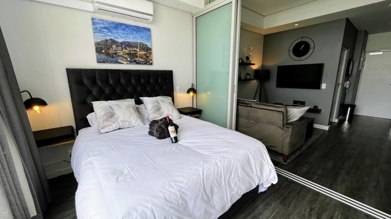 Modern Luxury Studio With Breathtaking City Views - No Load Shedding Кейптаун Экстерьер фото